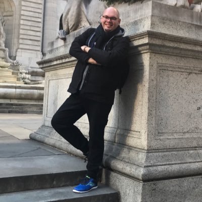 JaroHeve's profile picture. Actor and singer who loves theater, music, improv & special fx makeup! 🎭