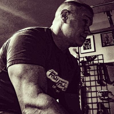 🇺🇸USA ✝ Joshua 1:9b Be Strong and Courageous 💪😎 🏋️
🕊️Adam Scott