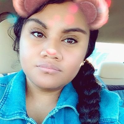 Holeva2's profile picture. Plus size and a momma