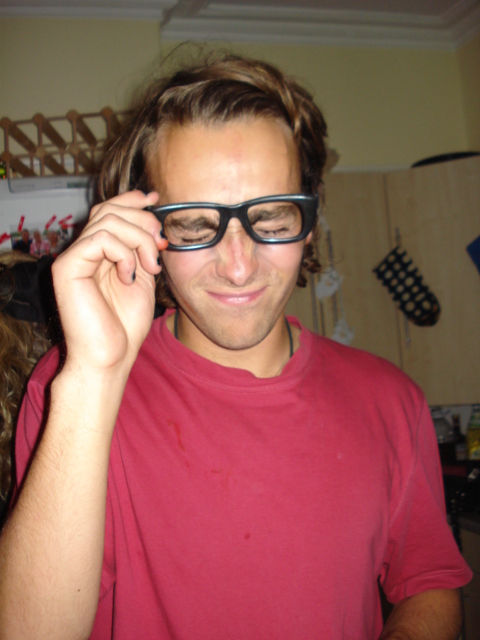 donorgasm's profile picture. [it's an anagram of my name] ...... Hobbies: words (Scrabble™) and swearies (Prof Rex™); aspiring chortlemonger/would-be headline writer, looking for friends