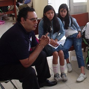 Lic. Ciencias Religiosas U. Lasalle,  Fisica y Matematicas en E.S.F.M.  I.P.N. Docente de educación media superior  CONALEP GAM II