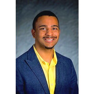 💜LSU Alum💛WOO🤝Mass Communications📰Student Affairs professional👨🏾‍🏫Activist✊🏽Louisiana Creole🍓Area Coordinator🏘