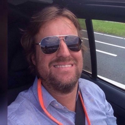 Sr. editor; father; AFCA;kleinzoon verzetsman G.A. #DeDrogist Reeskamp & Yad Vashem-draagster Sjoukje Reeskamp-Wielinga; Krav Maga; bijna-expert in blessuretijd
