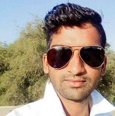 vikashyadav585's profile picture. 