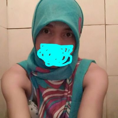 jilbabcoli's profile picture. Ngocok pake jilbab,ska jilboobss
blh add tapi yang sehobi