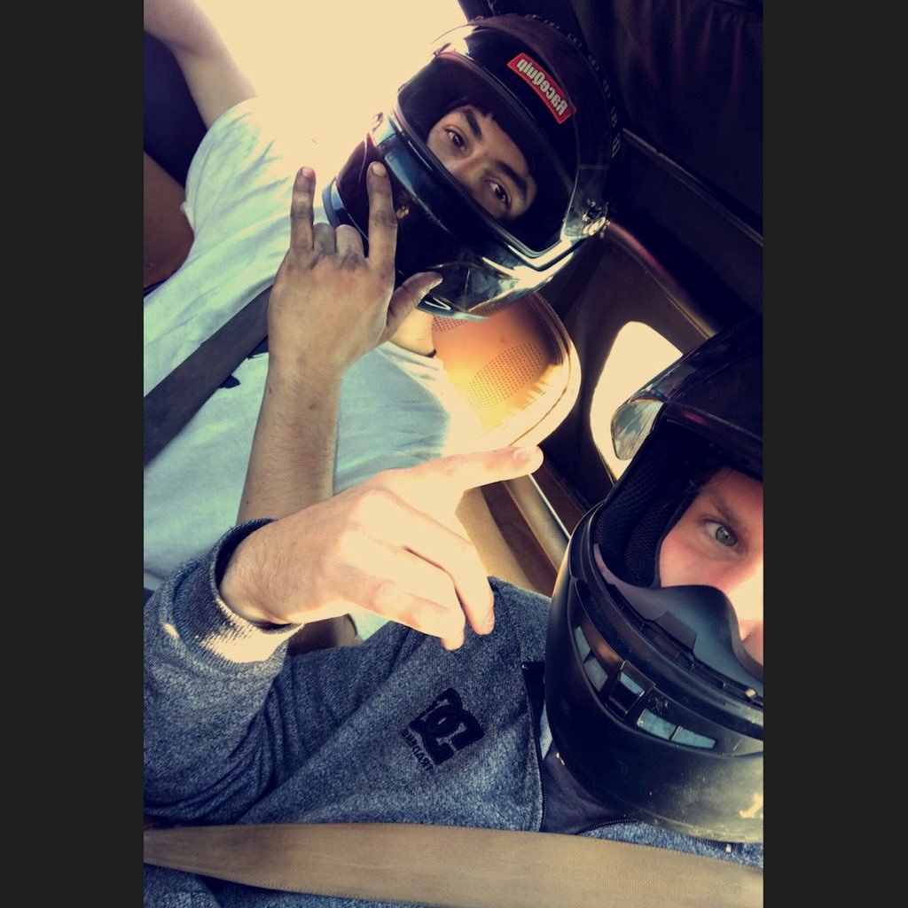 Flying_Turtle18's profile picture. 