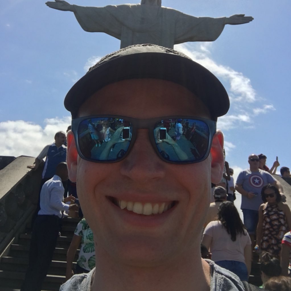 PeterKrogshede's profile picture. Far til to drenge og en pige. Godt gift siden 2017. Senior Manager hos the LEGO Group. Tweeter mest om sport. San Francisco 49ers, FCM og Man Utd #nfldk #sldk