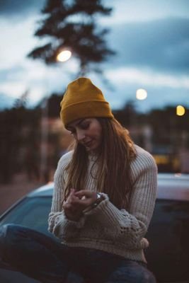 aseradam682's profile picture.  " كل ضربة تؤلم قلبك توعي عقلك "