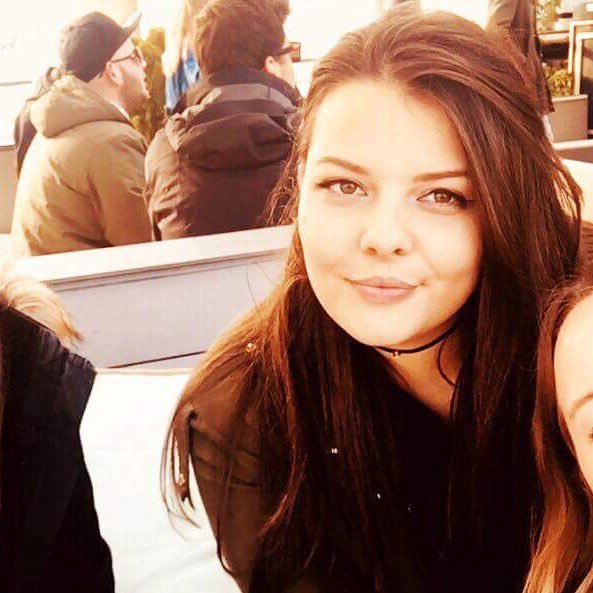 lucygraceb_'s profile picture. 26, Teacher