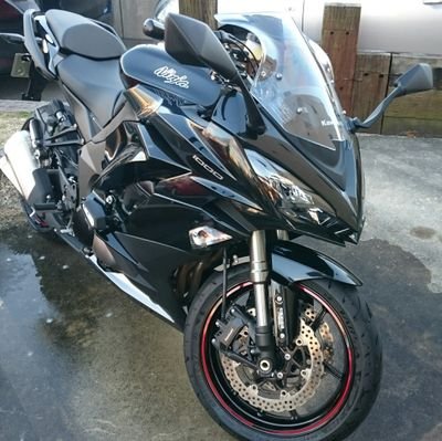 愛車→Ninja250→Ninja1000 18年モデル
神戸から名古屋に単身赴任
からの神戸に戻りました。4月から福岡に転勤←New
休日はバイク三昧です。
中部、関西地方の忍千乗りの方、中部忍千の輪隊員募集中です。
#中部忍千の輪
#Ninja1000
中部忍千の輪隊長
#『バイクおっさん』
#忍千水冷部