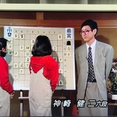 #棋士　「歴史は現在と過去の対話であり、未来を洞察するために学ぶもの」「昔の剣今の菜刀」
　【注意】リツイート「いいね」フォローは、必ずしも賛意表明とは限りません。