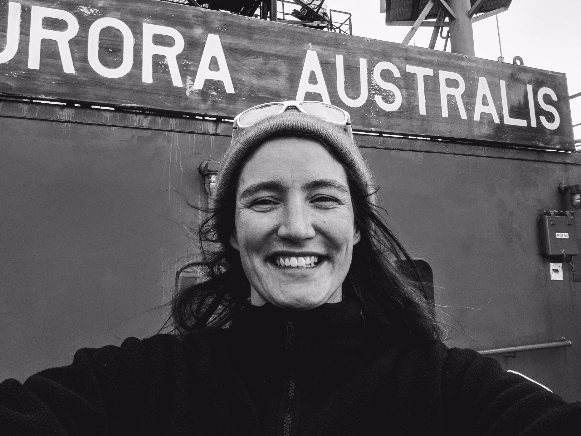 (she/her) Postdoc at @UniMelb @AntarcticSciAus studying ice-ocean interactions. Living in nipaluna/unceded lands of the muwinina people.