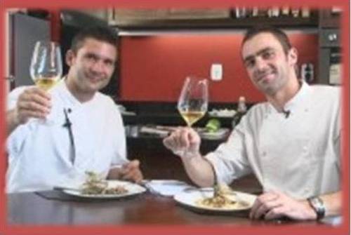 Culinária Francesa com Sabor e Arte. 
Reservas: contato@lacuisine-bistro.com.br / (98) 3082 2449.