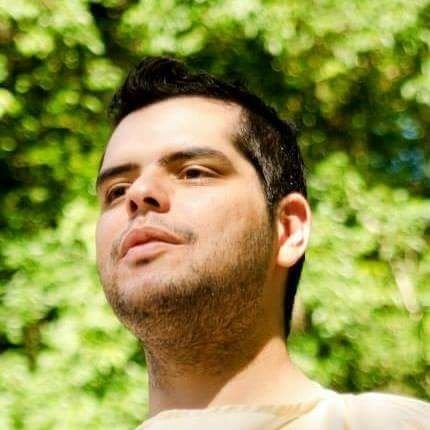 Programador de Interfaces
PHP, Javascript, MySQL
Zend Framework, jQuery
Webstandards, Tableless