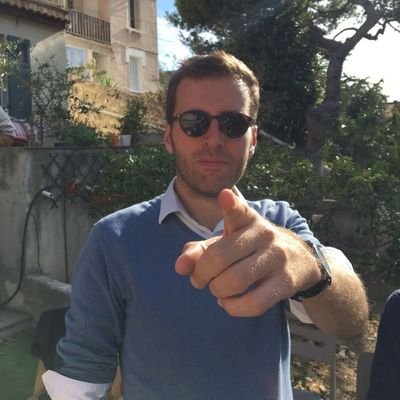Manager chez #Orange, veille numérique, télécoms, culture Rock, low-fi, trail, #TeamOM, jeux vidéos. Déterminé!
