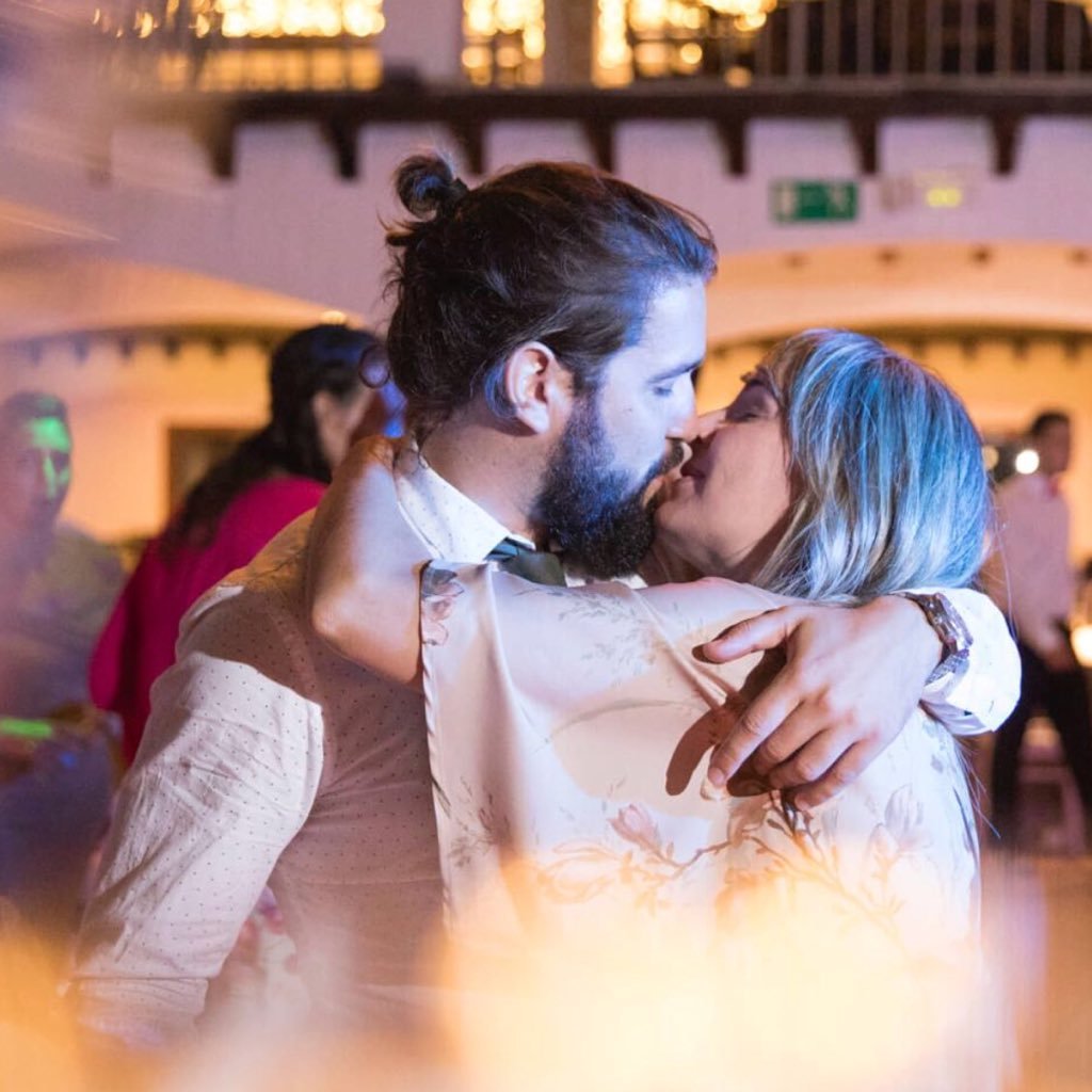 parupa5's profile picture. 