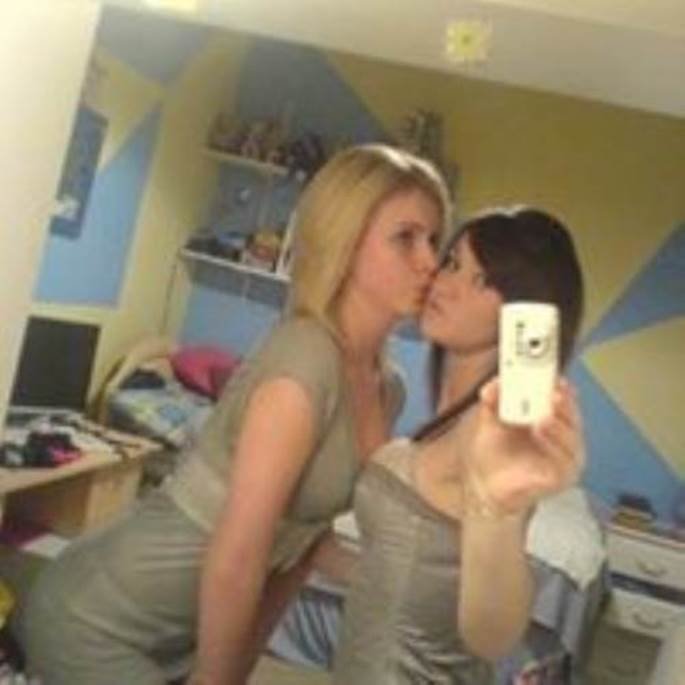 KralKutluay's profile picture. sanalda sex steyenler sadece kontur şifresini yolayanlara cvp verecegim boşuna msj atmayın