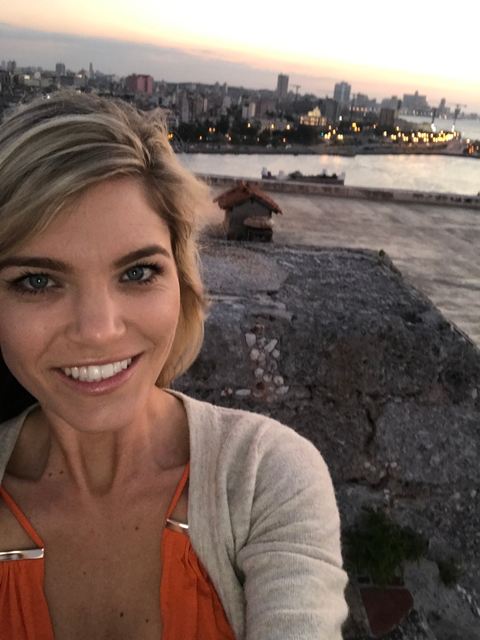 ang_agramonte's profile picture. 