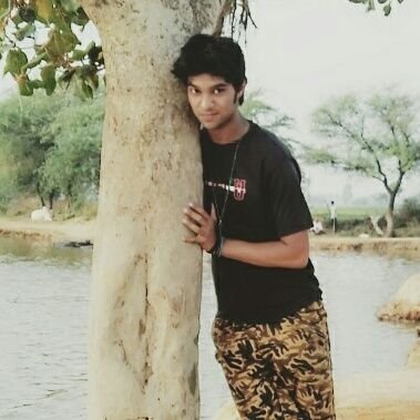 harshranganeo's profile picture. The essence of love, is in Being love itself - Neo