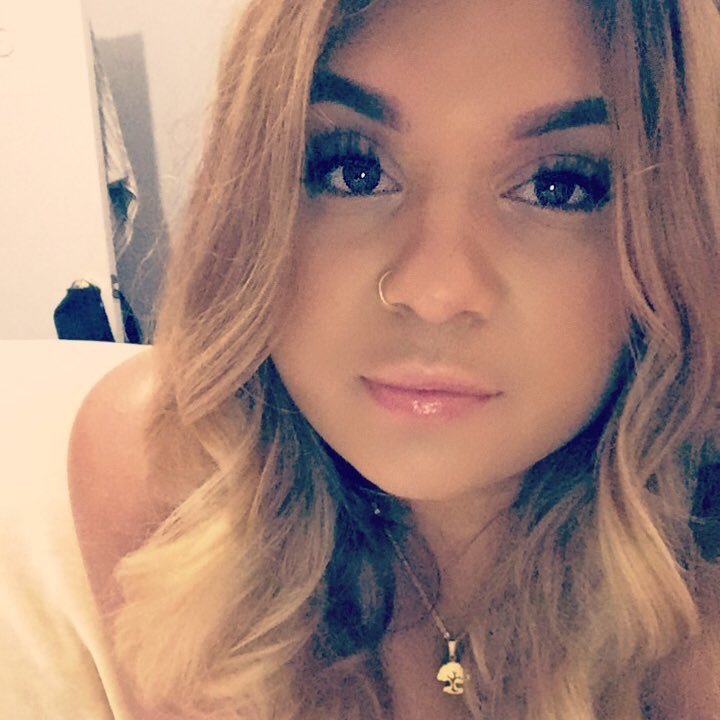 Pixielustre's profile picture. 