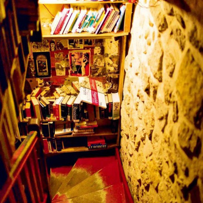 Readingcompanio's profile picture. 