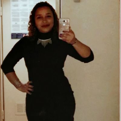 Soñadora, seguidora de Cristo 🙏🙌😇, apasionada por la música 🎶🎤 y abogada por casualidad 📑👓