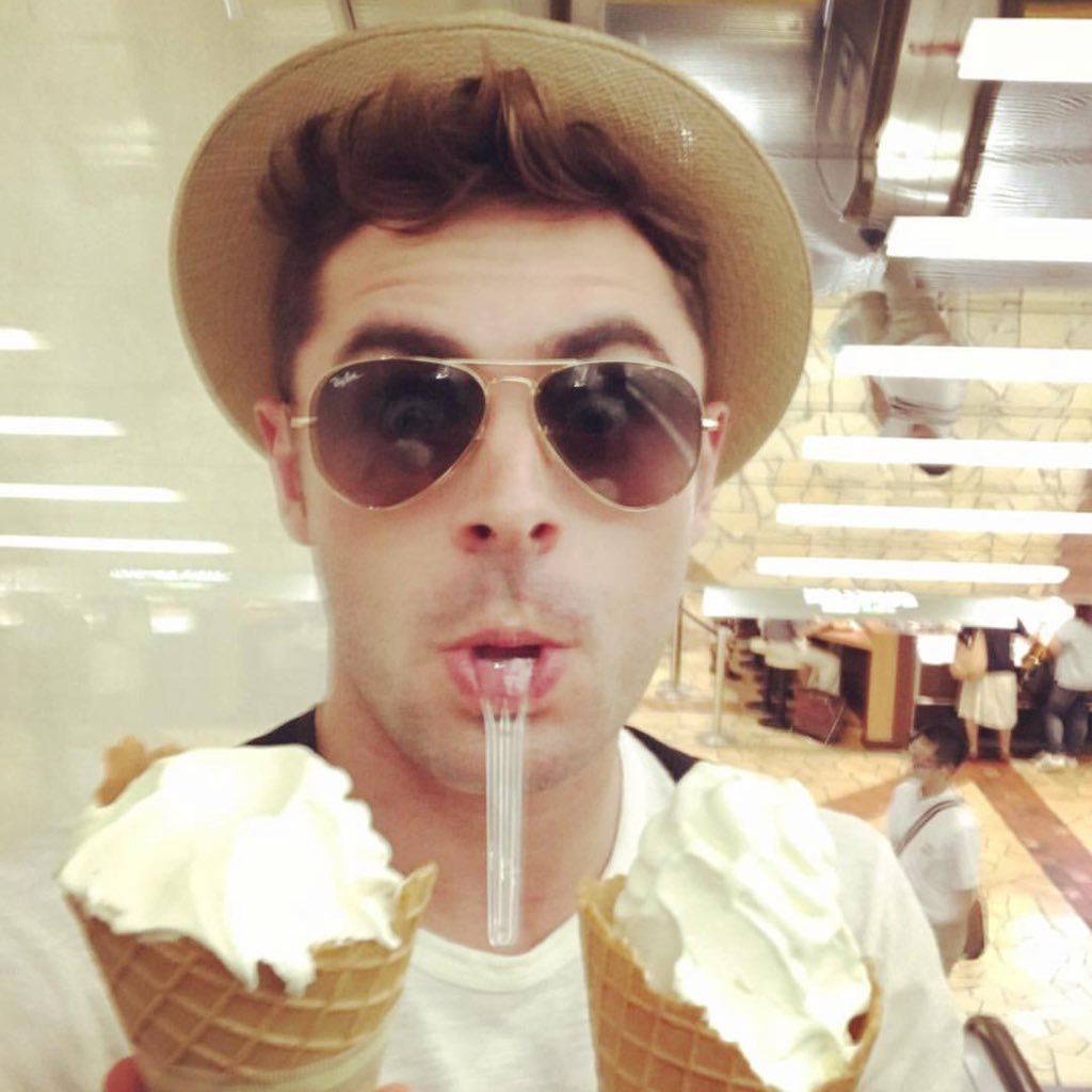 holyzac's profile picture. i can’t just run off and join the circus