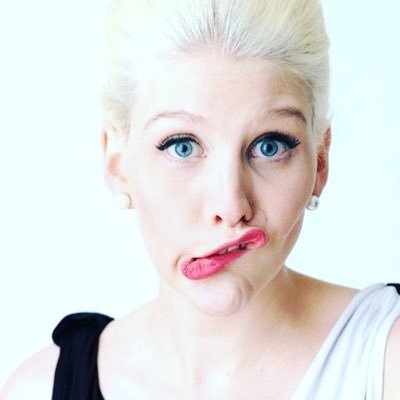 PanderingToBoys's profile picture. Mother to 3 boys. On a flexischooling journey. #unfilteredfamily. Instagram Mother Blogger. Actor/model & artist @ladidadoodle. From 🇬🇧 Grew up in 🇧🇷&🇱🇰