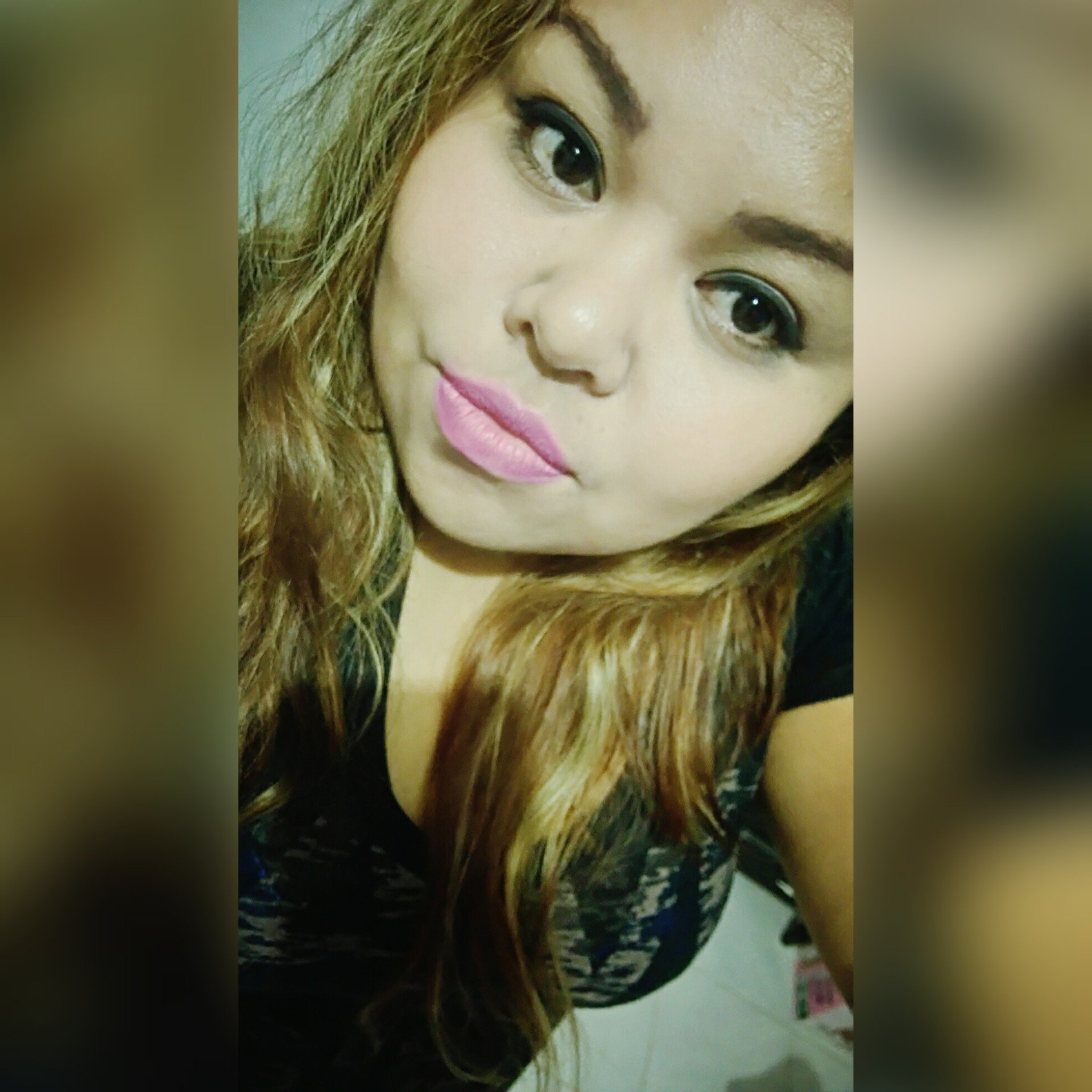 selyTkm's profile picture. 😉