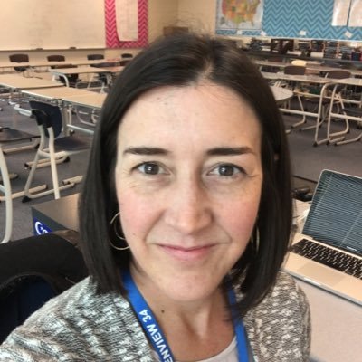 Middle school math teacher in Glenview IL D34, Ravenclaw, Questioner, #mtbos #iteachmath she/her