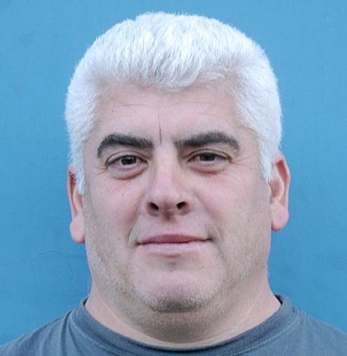 Periodista, redactor de Diario Popular y, más orgulloso que nunca, de Télam. De Quequen-Necochea, mi lugar en el mundo.