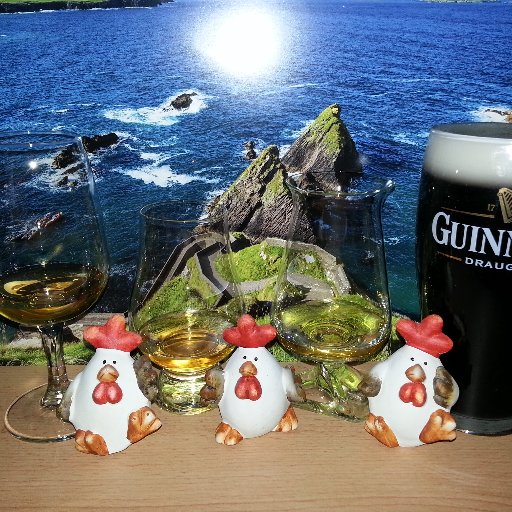 named Thomas,☘ #Ireland 🇮🇪, #IrishWhiskey 🥃, #Guinness, all kinds of #Stout, Rugby 🏉, Colourful Socks, Monty Python & Muppet Show. 💚💛❤ 🐓🐓🐓 🖤💛