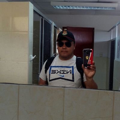 CaRlItOsAlIaGa2's profile picture. Amical,Estudioso, Humilde,democatra idealista,etc..conoceme mejor