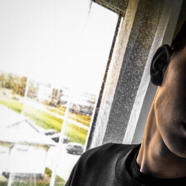 Vitek_SNAMI's profile picture. Просто не обращайте на меня внимание