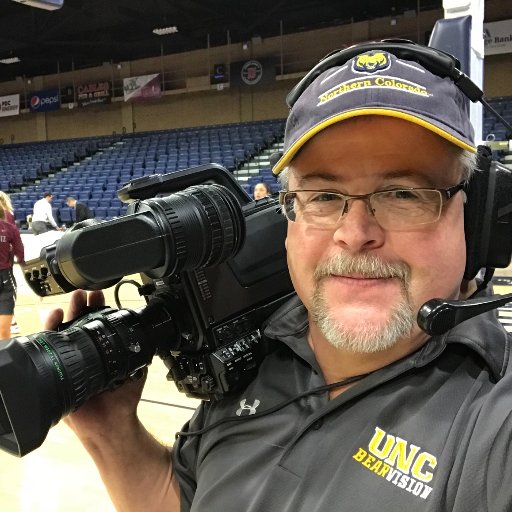Professional Videographer and Producer & Avid Women’s Athletics Supporter