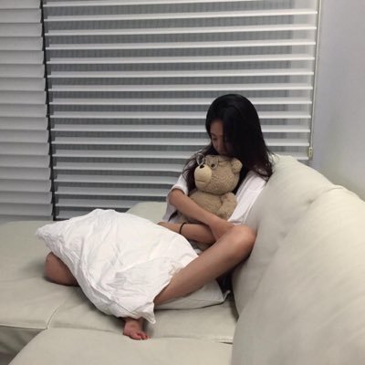 baek_yeon_ii's profile picture. 🌈코덕지망생 글리터 덕후🌈