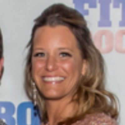 lizzieanmiller's profile picture. 