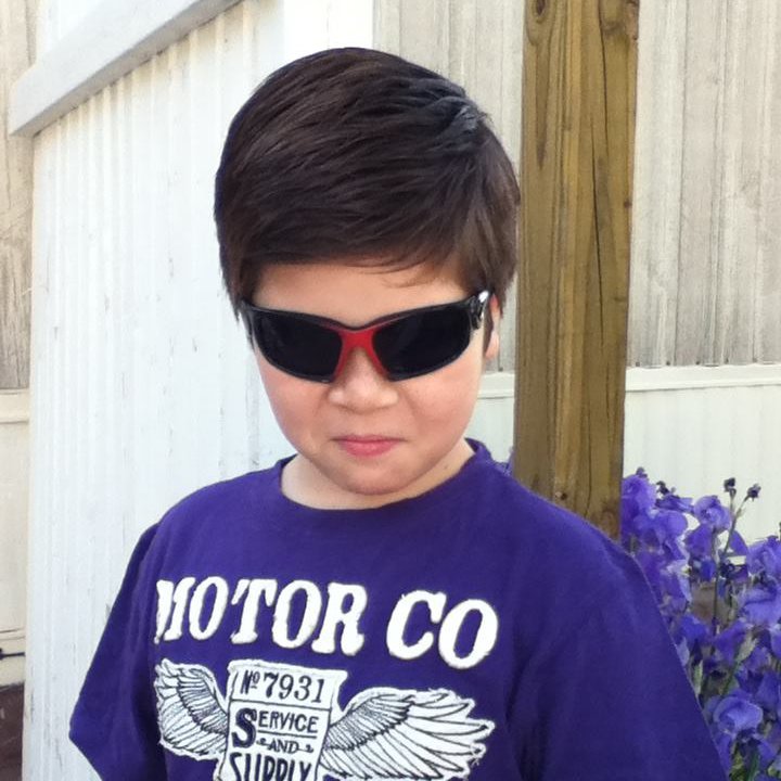 deen_wright's profile picture. i have great knowledge but very poor