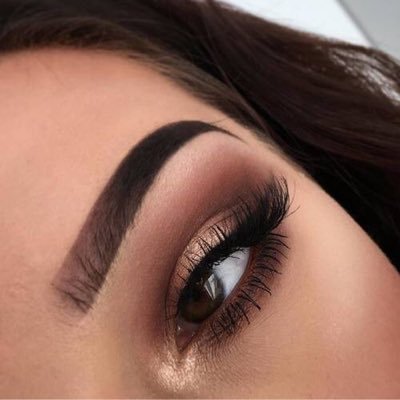 ManolaBeauty's profile picture. 📍HNVR/GERMANY 
💄MAKE-UP & LIFESTYLE
 Instagram: manolabeauty