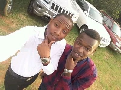 MugabaF's profile picture. stoned.to.the.bone 📶💮💮🔃