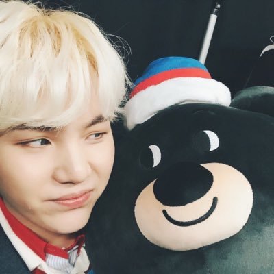 ppJRkR7MG2jCRfs's profile picture. 04아미😆디엠 마니마니 주세옹♡