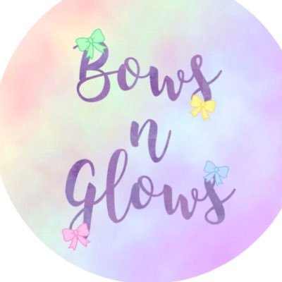 Beautiful handmade bows, bow holders and accessories 🎀🌟 follow us on Facebook and Instagram @bowsnglows for offers and giveaways 👍🏼
