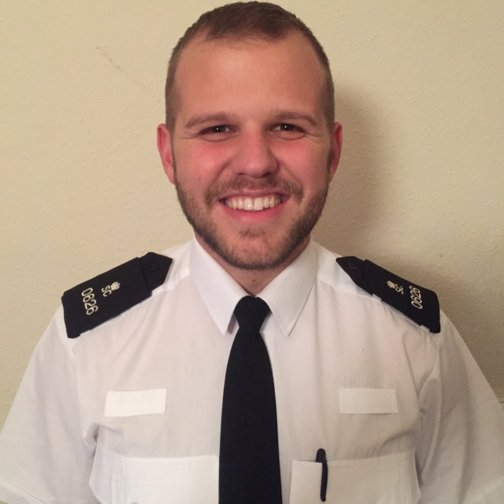 Special_0626's profile picture. Ex-Special Constable for @MerPolTraffic / @MerseySpecials • Views are my own • Do not report crime here, call 101 • @MerpolCC • 999 in an emergency