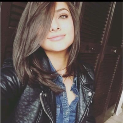 AnneMilton9's profile picture. 