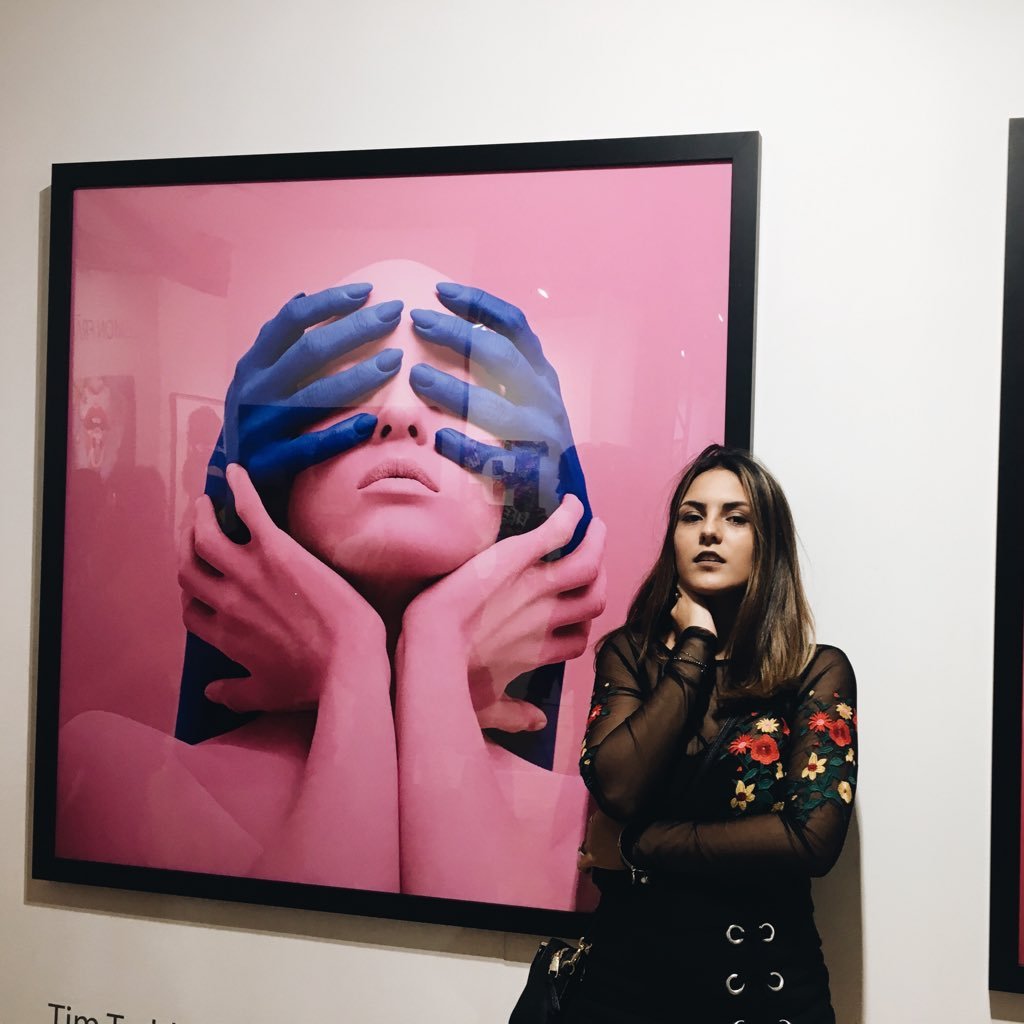 xxxbella5010's profile picture. love each other or perish|NYU