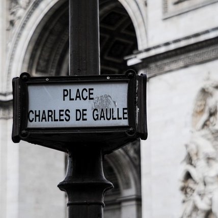 Aujourd'hui, frappé YouTube Video en France.(Today's hit YouTube Video France.)