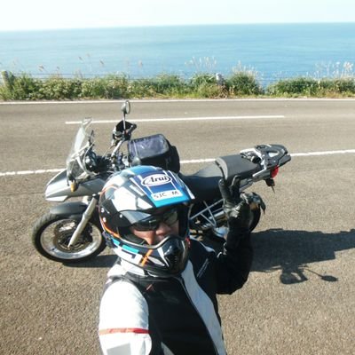 モトブログ【60代が行く！】の
カッパ２号です。60代のバイク乗り。愛車はBMWR1200GSLC。キャンプにラーツー、写真に動画編集、お酒大好き。家族大好き。2023年息子（次男）を亡くしました。次男の分まで精一杯生きていきます。
You Tubeアカウント214eimayu