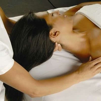 I specialize in muscular pain management. I educate men & women about stress, muscle tension & well being. 15 + years of massage experience.