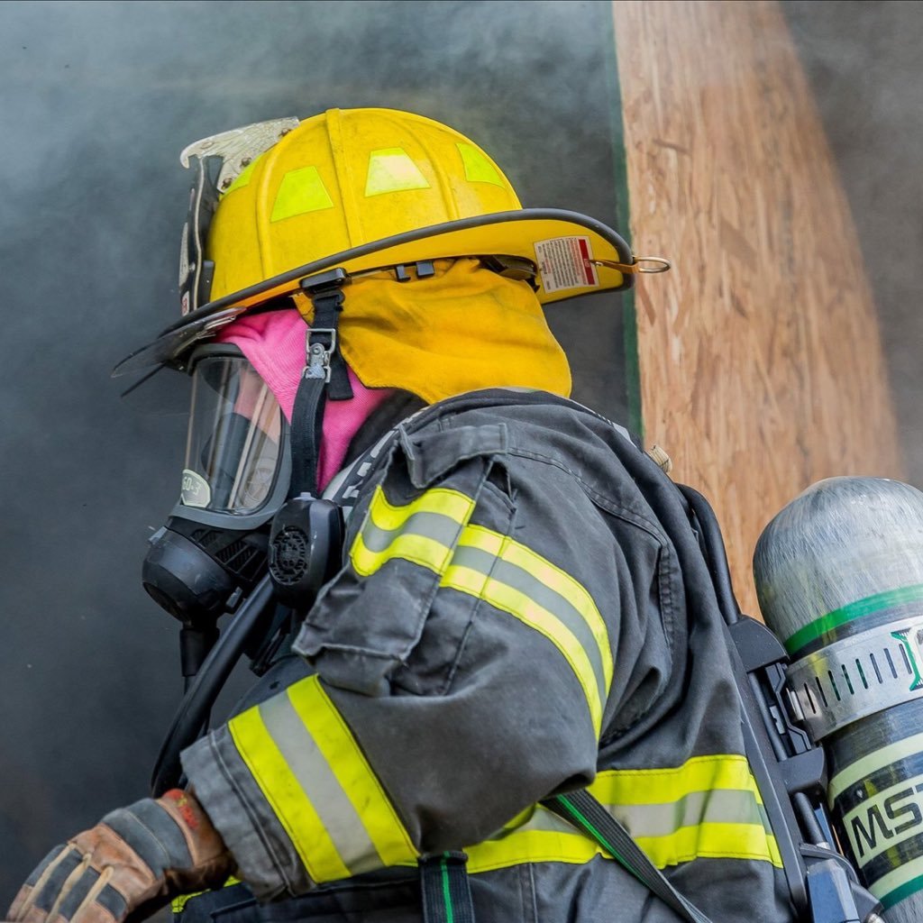 ricki_evans's profile picture. 