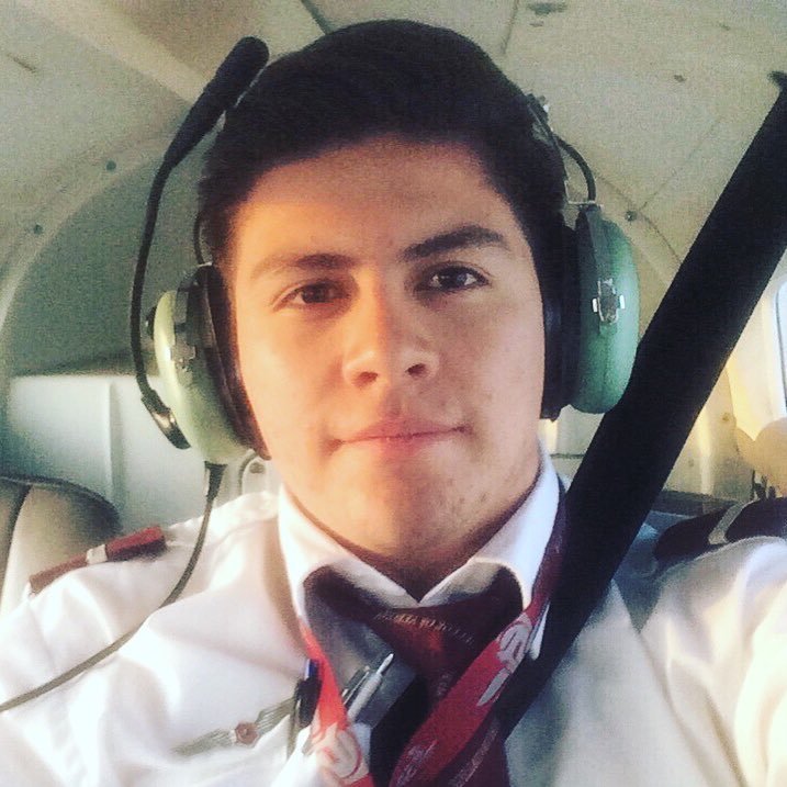 Commercial Pilot, Certified Flight Instructor  ✈️✈️👨🏻‍✈️